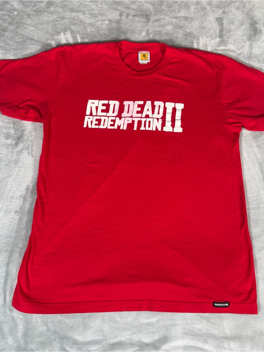 Red Dead Redemption 2 T Shirt Mens L Slim Fit Rockstar Games Red